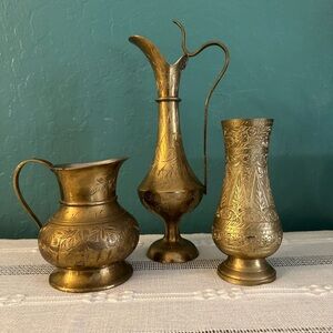 Vintage brass vases (3)